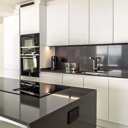 Modern Two-bedroom Coastal Retreat With Panoramic Sea Views To Africa Estepona