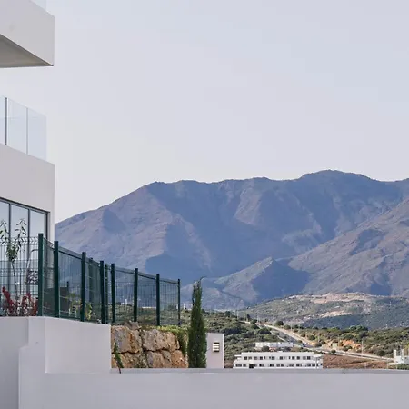 Apartman Modern Two-bedroom Coastal Retreat With Panoramic Sea Views To Africa