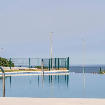 Modern Two-bedroom Coastal Retreat With Panoramic Sea Views To Africa Apartman *